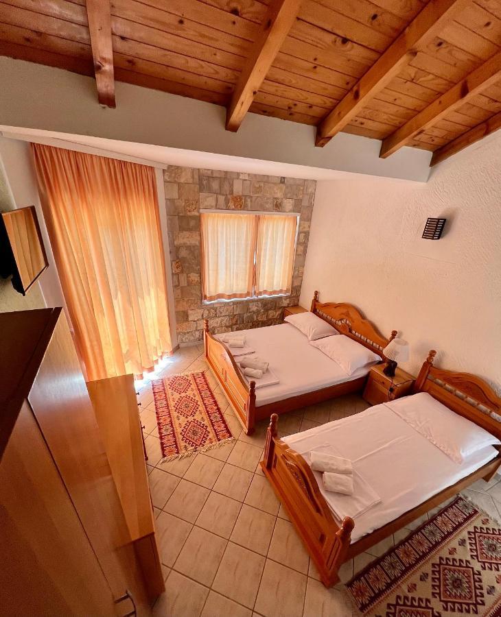 Apartments Amina Улцин Екстериор снимка