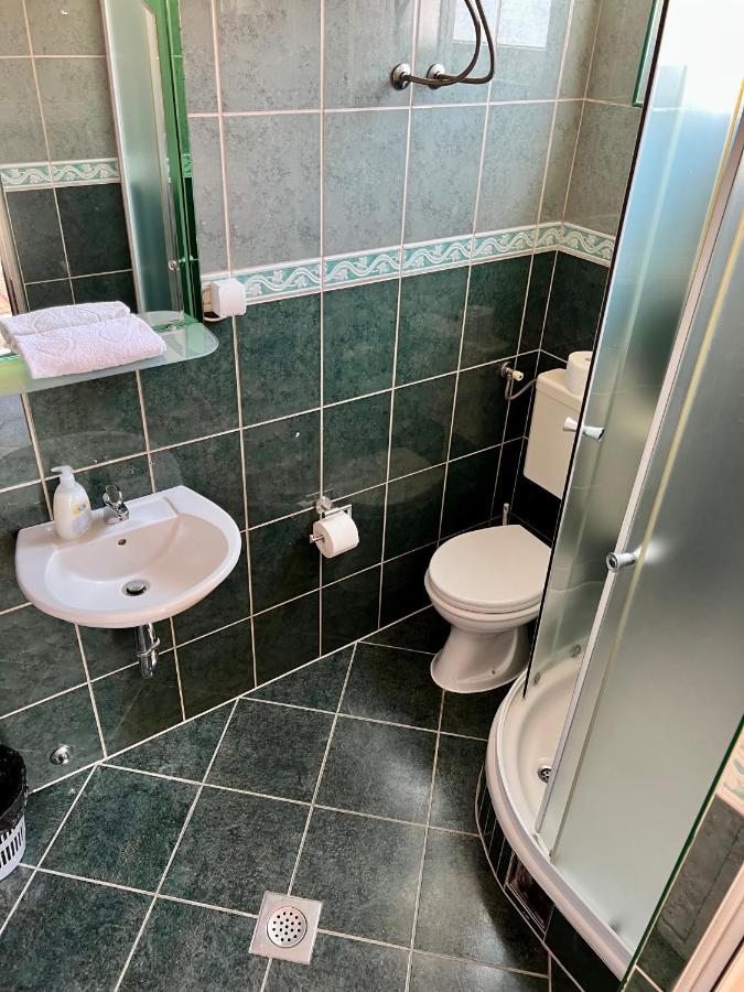 Apartments Amina Улцин Екстериор снимка