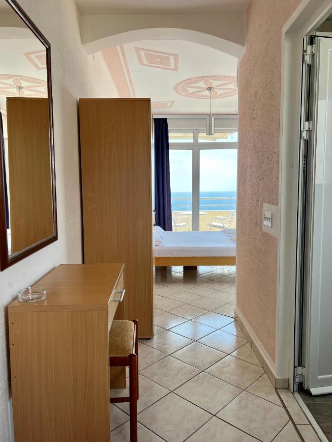 Apartments Amina Улцин Екстериор снимка