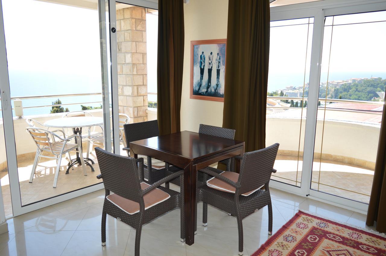 Apartments Amina Улцин Екстериор снимка